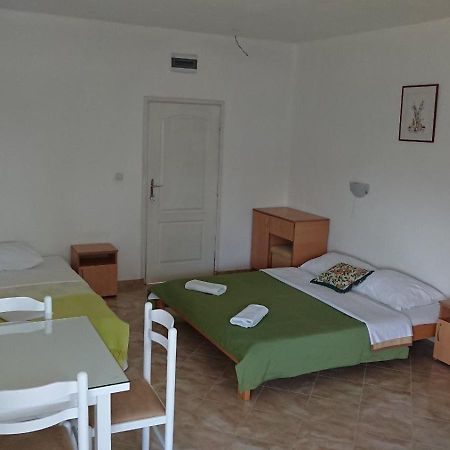 Luce Di Sole Apartment Ulcinj Ngoại thất bức ảnh