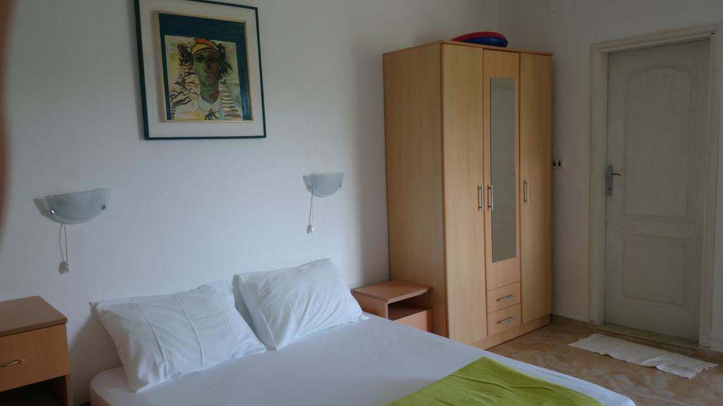 Luce Di Sole Apartment Ulcinj Ngoại thất bức ảnh