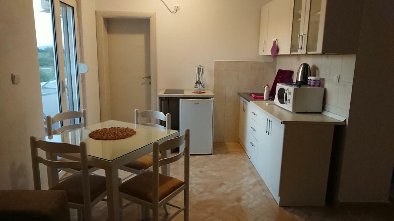 Luce Di Sole Apartment Ulcinj Ngoại thất bức ảnh